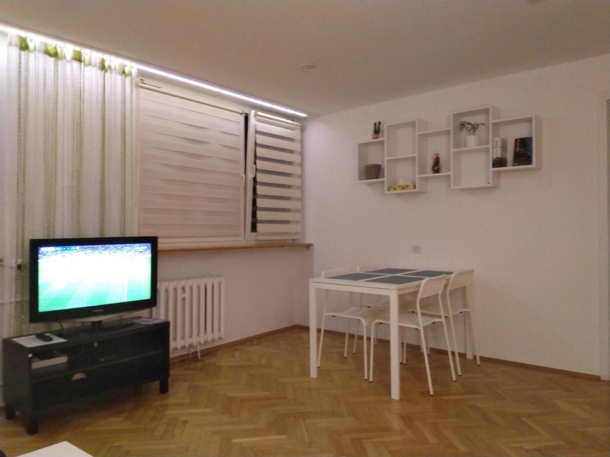 Ferienwohnung Apartament Zielona Wierzba Blisko Sky Tower Breslau Exterior foto