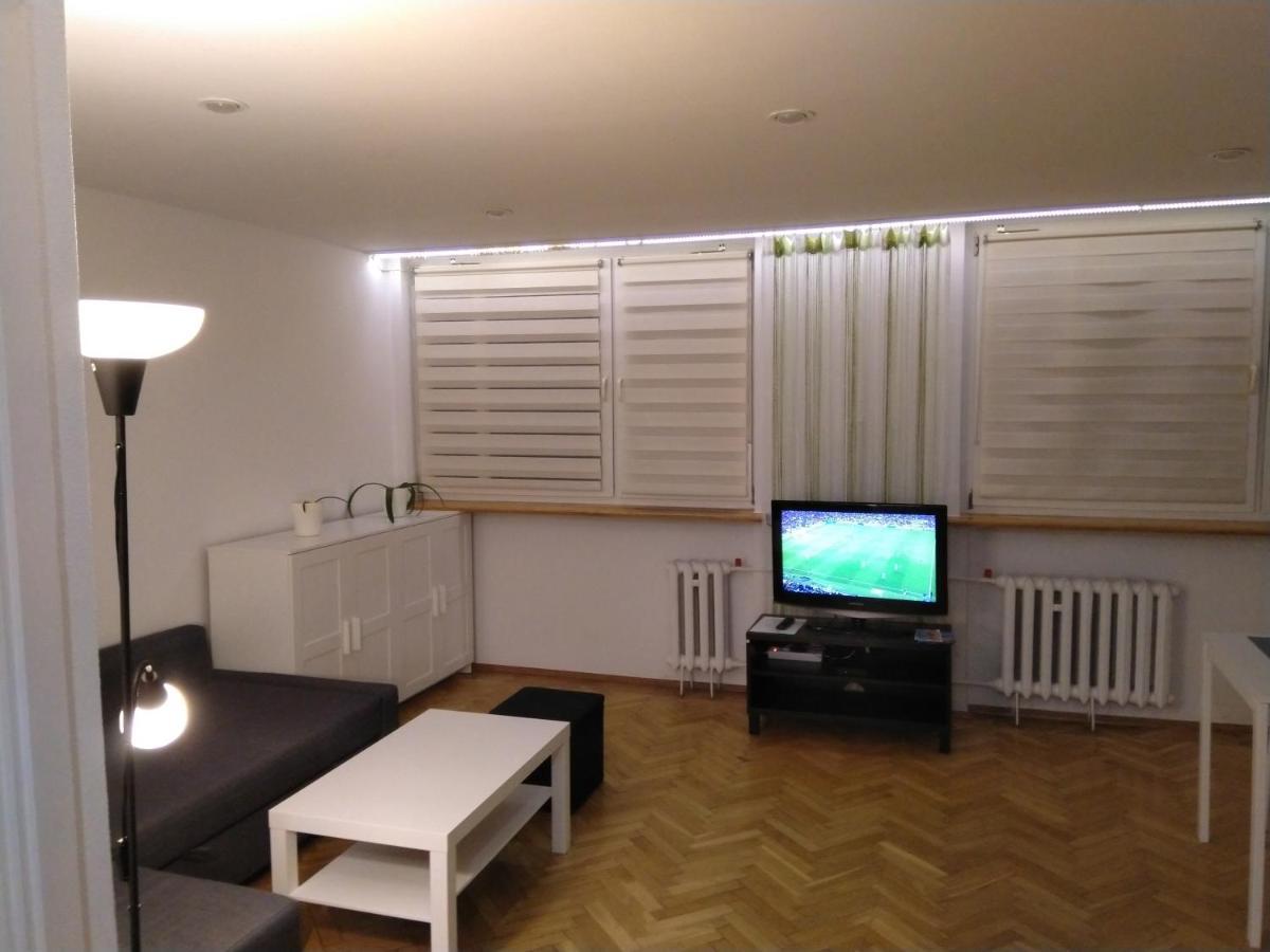 Ferienwohnung Apartament Zielona Wierzba Blisko Sky Tower Breslau Exterior foto
